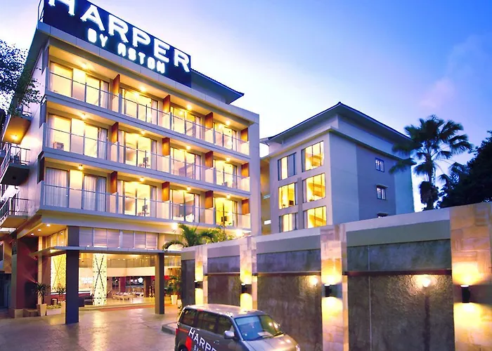 Harper Kuta By Aston ホテル 4*